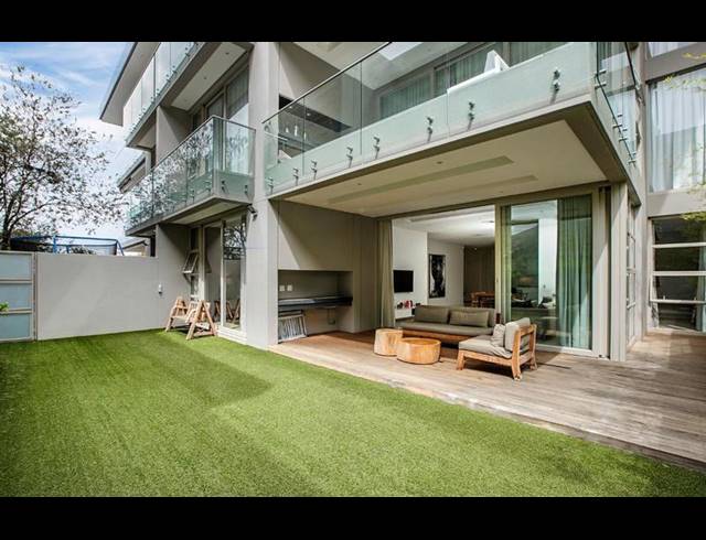 2 BEDROOM TOWNHOUSE FOR SALE IN MORNINGSIDE